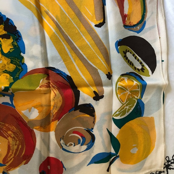 🍒NWOT Madewell Silk Bandana Fruit - Picture 4 of 4